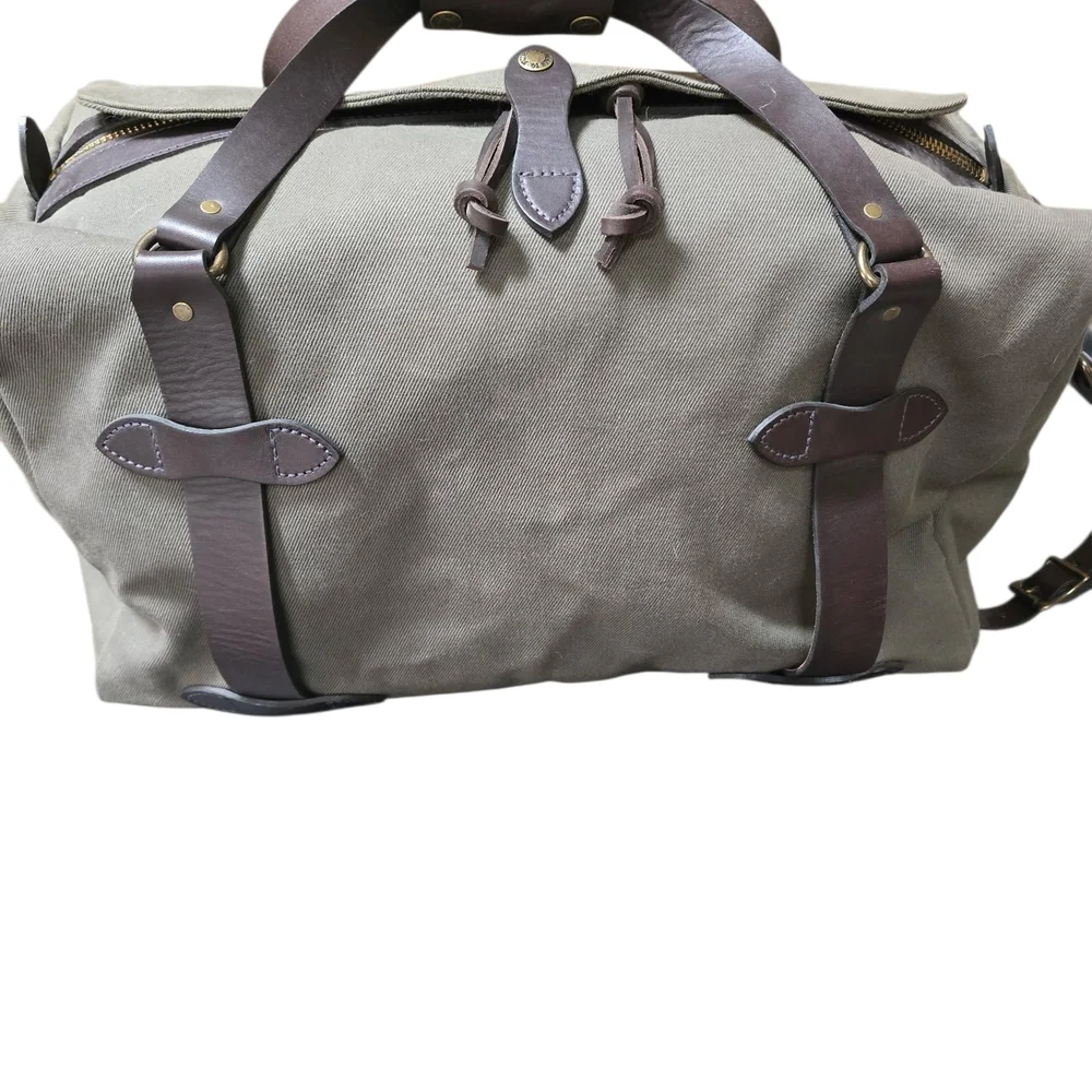 Filson Rugged Twill Medium Duffle - Picture 1 of 5